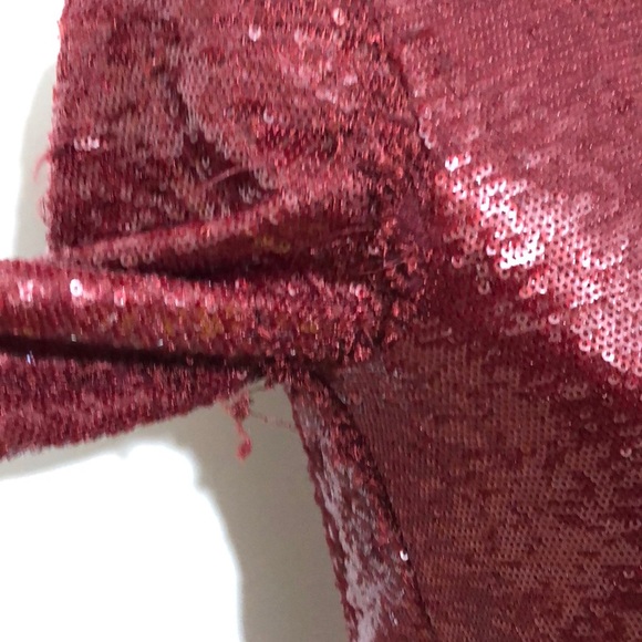 B.B. Dakota mini sequin dress with defects  H1 - Picture 2 of 7